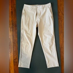 Lululemon Athletica Men's Khaki Chinos ABC Classic Fit Trouser